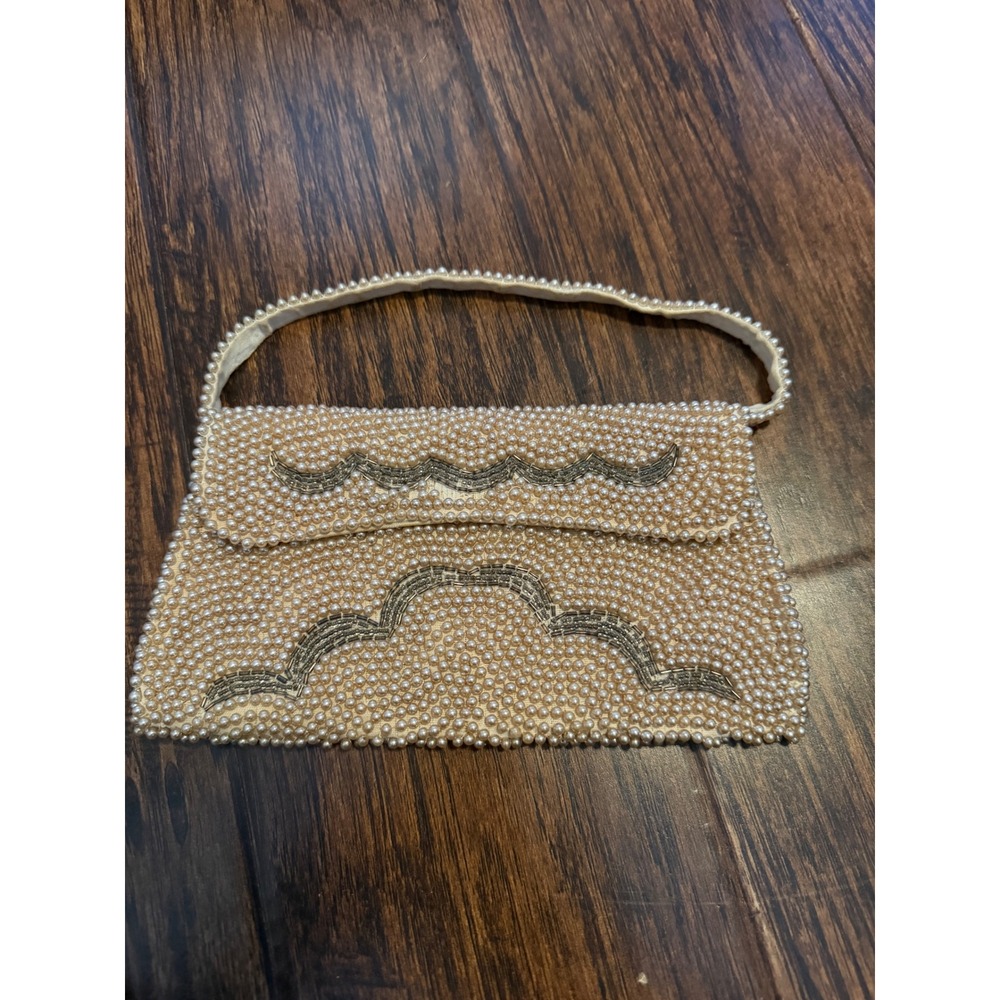 Vintage Japan Beaded Faux Pearl Clutch Evening Bag Ivory Wavy Bugle Beads Ivory‎